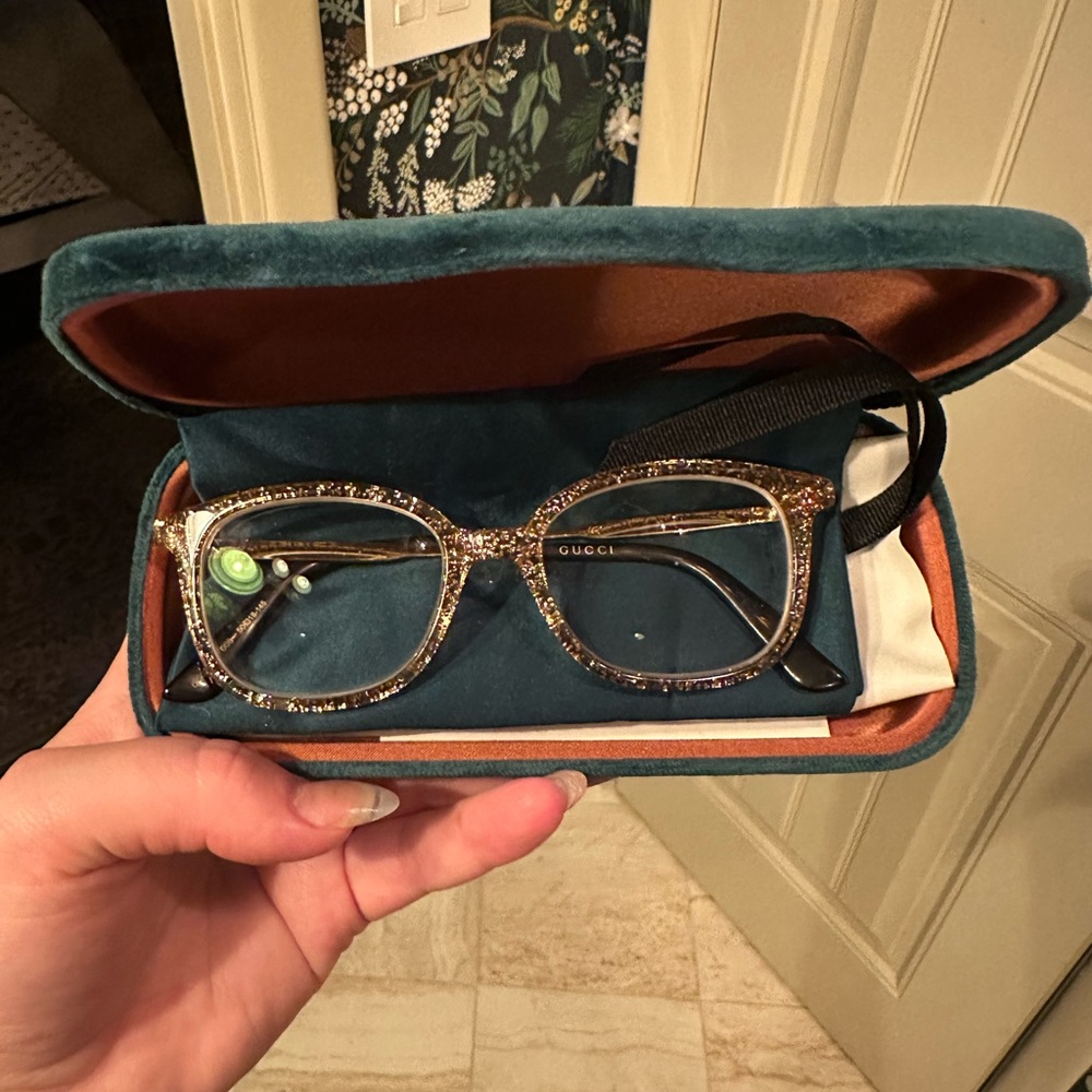 Gucci frames